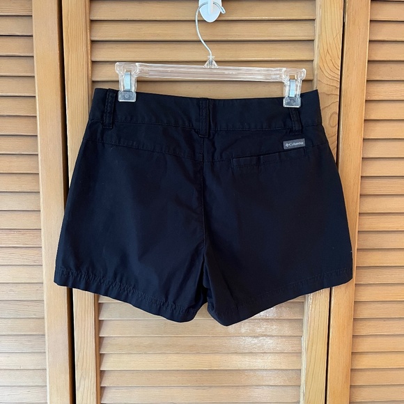 Columbia Washed Out Shorts - Picture 2 of 2